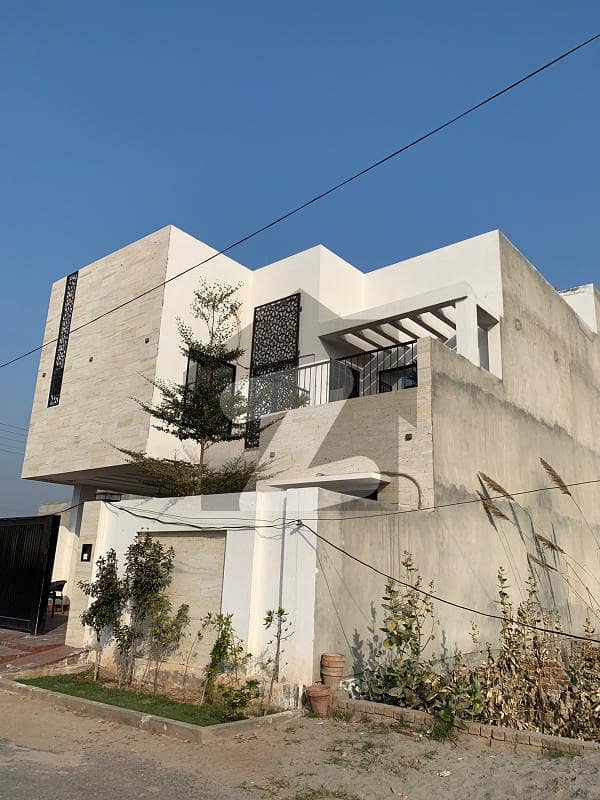 House For sale Is Readily Available In Prime Location Of PIA Employees Housing Society