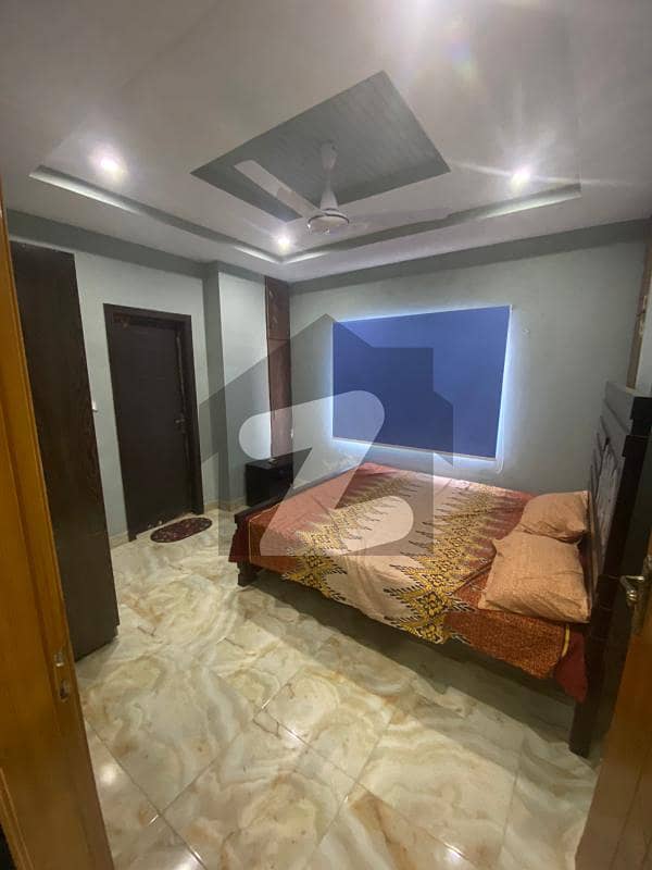 650 Sqft furnished Apartment for sale in Bahria ph 8