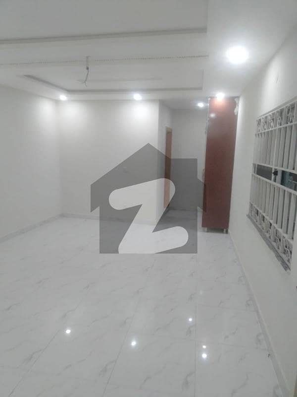 Brand New Flat Single Bed Attach Bath Kitchen Davis Road Lahore Davis Road, Lahore ID43364699