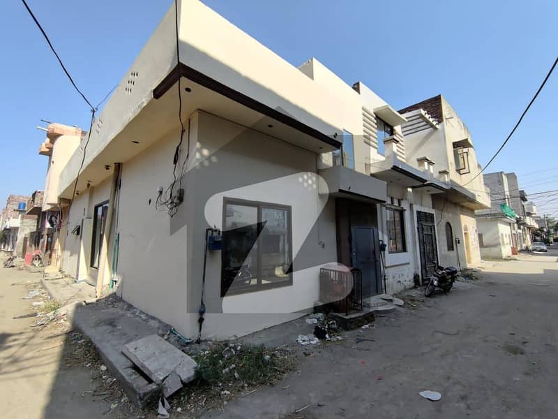 3.5 Marla House In Jalil Town For sale