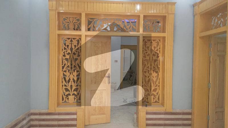 ارباب سبز علی خان ٹاؤن ورسک روڈ پشاور میں 6 کمروں کا 4 مرلہ مکان 1.5 کروڑ میں برائے فروخت۔