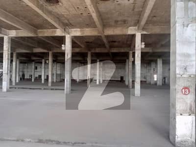 125000 SQ FT WAREHOUSE AVAILABLE FOR RENT ON SHEIKHUPURA ROAD LAHORE
