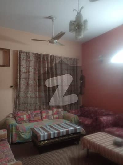 اچھرہ لاہور میں 5 کمروں کا 6 مرلہ مکان 1.75 کروڑ میں برائے فروخت۔