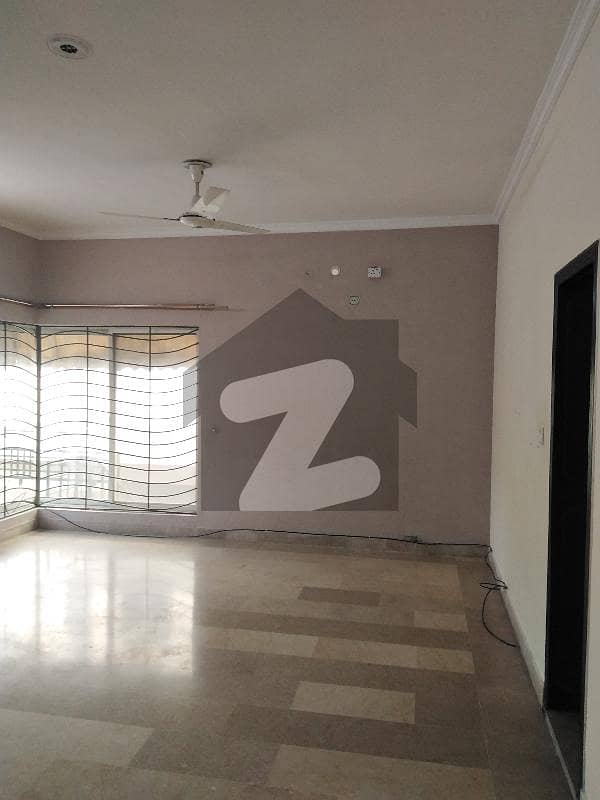 Kanal 6 Beds Full Corner House For Sale In Gulraiz Housing