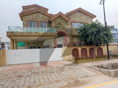 Sector C3 Kanal House For Sale In Bahria Enclave Islamabad.