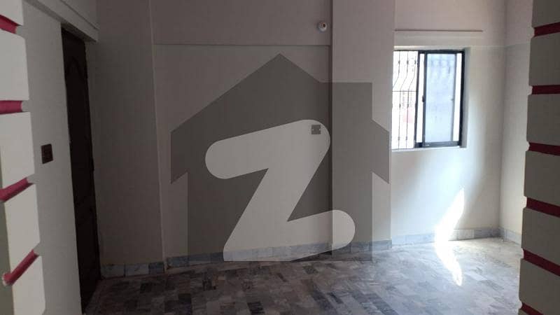 ناظم آباد - بلاک 5ای ناظم آباد کراچی میں 3 کمروں کا 7 مرلہ فلیٹ 40 ہزار میں کرایہ پر دستیاب ہے۔