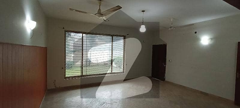 500 Sq Yard Beautiful House Is Available For Rent In F-7