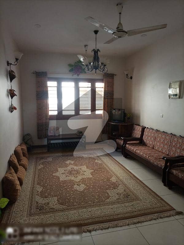 UNFURNISHED 500YARD FULL RENOVATED READY TO MOVE BUNGALOW's PORTION FOR RENT IN DHA PHASE 4. .