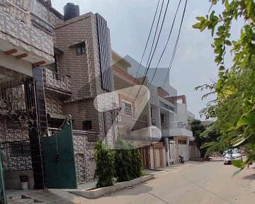 House For sale In Rs. 21,000,000