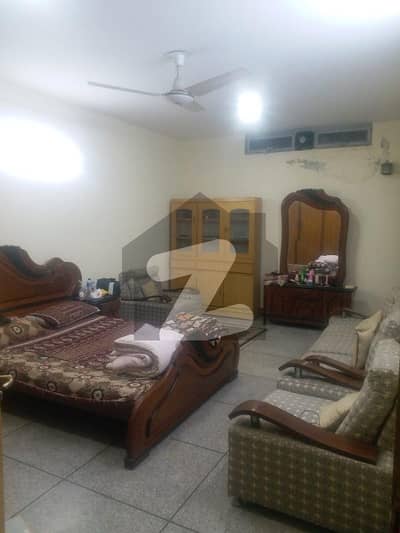 Room For Rent In I 8/4 For Female