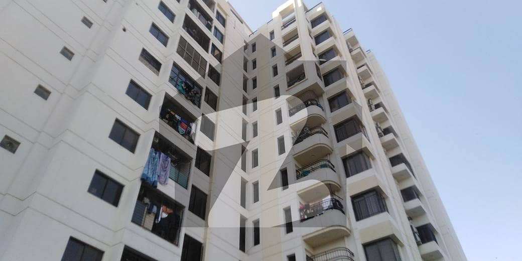 فریرے ٹاؤن کراچی میں 3 کمروں کا 8 مرلہ فلیٹ 1.4 لاکھ میں کرایہ پر دستیاب ہے۔