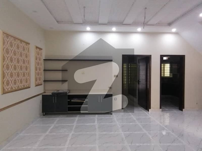Ideal 1 Kanal House Available In EME Society - Block E, Lahore