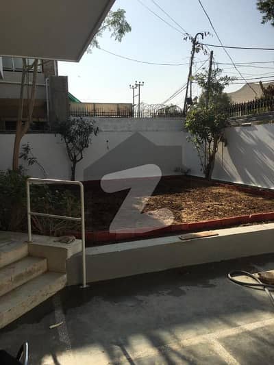 500 Sq. Yds. Old House At Plot Price For Sale At Gizri, DHA Phase 4