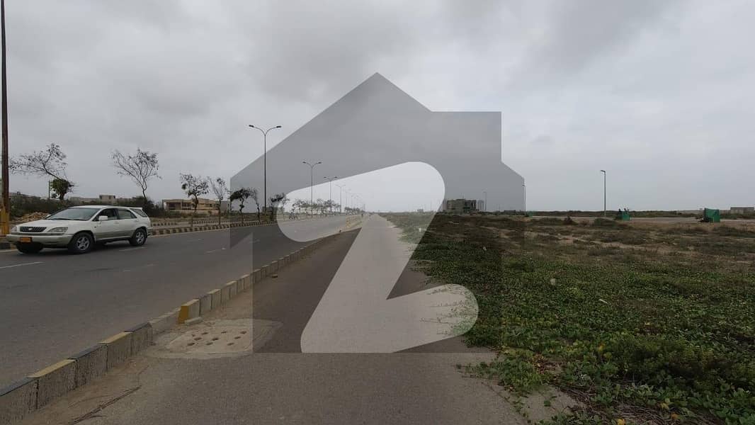 DHA Phase 6 Commercial Plot Sized 100 Square Yards For sale