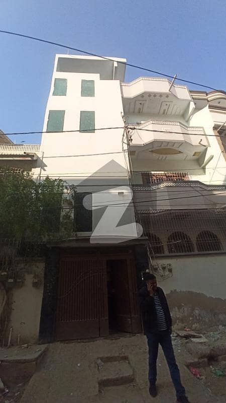 شادمان ٹاؤن - سیکٹر 14 / بی شادمان نارتھ ناظم آباد کراچی میں 6 کمروں کا 5 مرلہ مکان 2.58 کروڑ میں برائے فروخت۔