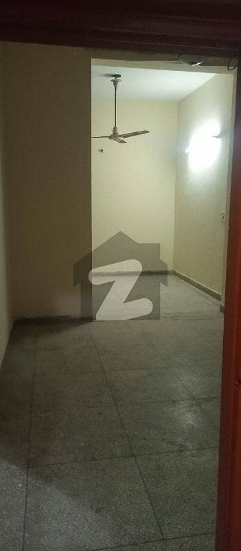 5 Marla Flat Available For Boys And Office In Faisal Town