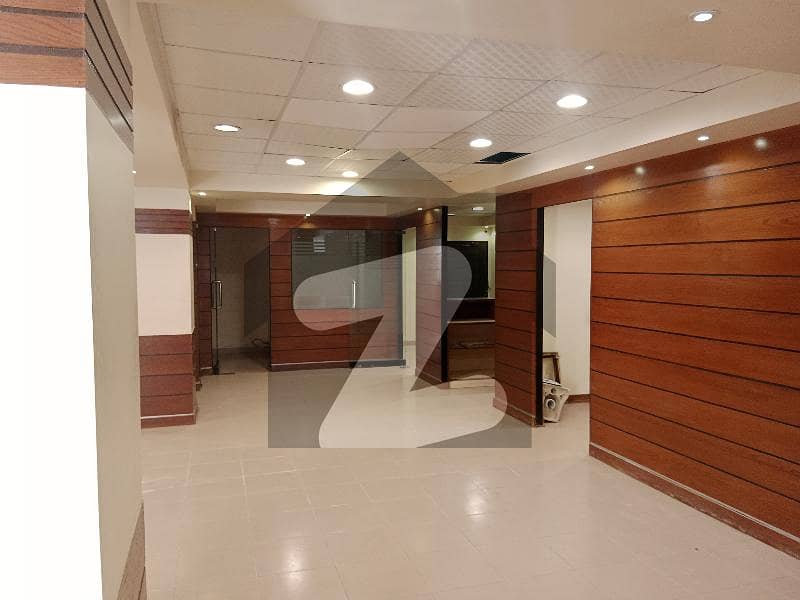 24-7 Operating 1 Floor 600 Square yards Independent Portion on Rent For Commercial Activities