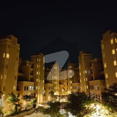 فلکنازپریزیڈینسی ملیر کراچی میں 4 کمروں کا 5 مرلہ مکان 90 ہزار میں کرایہ پر دستیاب ہے۔