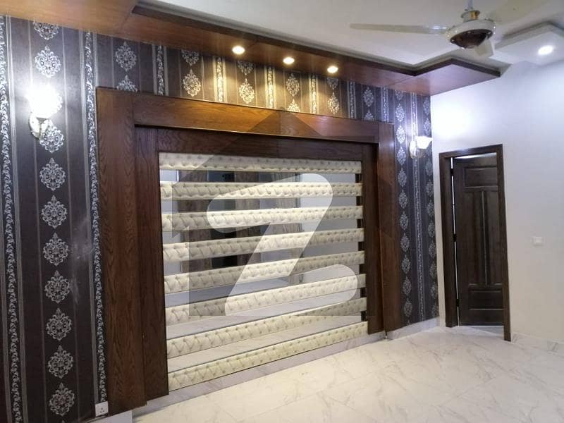 10 Marla New Upper Portion With Gas For Rent In Dd Block Sector D Bahira Town Lahore