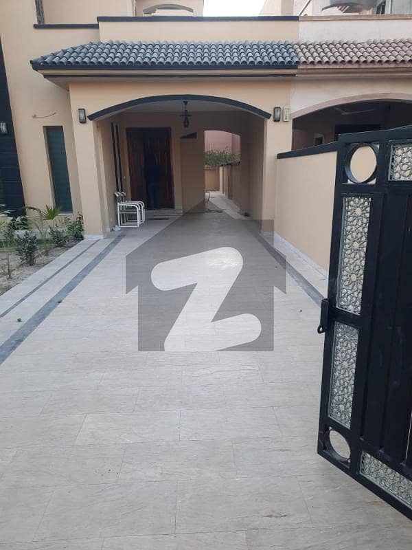 12 Marla House For Rent In M1