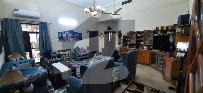 بحریہ ٹاؤن فیز 2 بحریہ ٹاؤن راولپنڈی راولپنڈی میں 1 کمرے کا 5 مرلہ کمرہ 20 ہزار میں کرایہ پر دستیاب ہے۔
