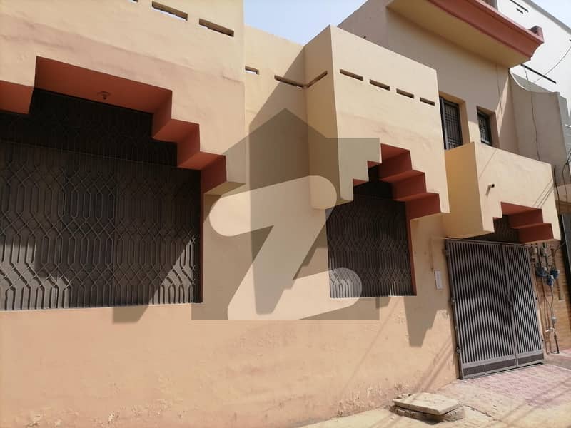 Ideally Located House Of 7 Marla Is Available For sale In Farid Town