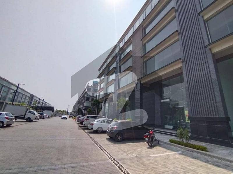 Sial Estate Offers DHA Raya Phase 6  8 Marla Floor Available For Rent