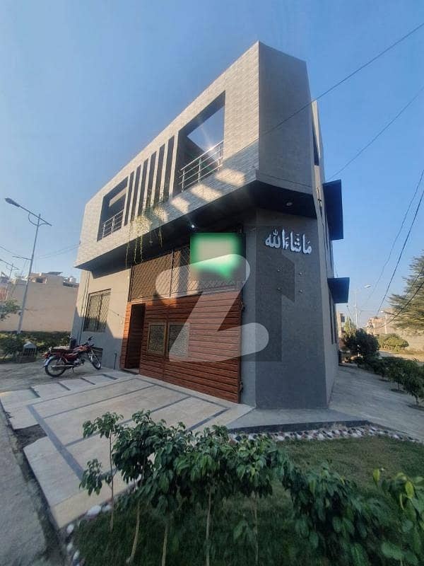 الہادی گارڈن لاہور میں 6 کمروں کا 6 مرلہ مکان 1.85 کروڑ میں برائے فروخت۔
