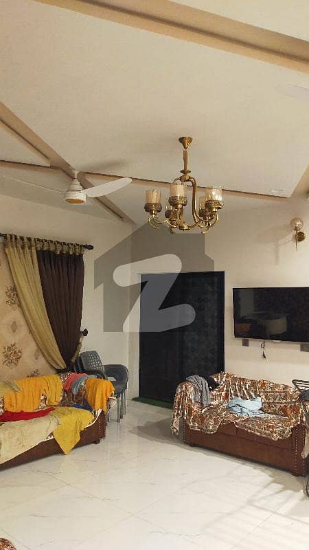 ایڈن آرچرڈ بلاک زیڈ ایڈن آچرڈ فیصل آباد میں 4 کمروں کا 7 مرلہ مکان 2.25 کروڑ میں برائے فروخت۔