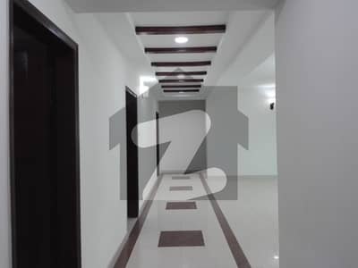 Flat For rent Situated In Low Cost - Block D