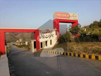 Prime Location Residential Plot For sale In Satellite Town Nowshera
