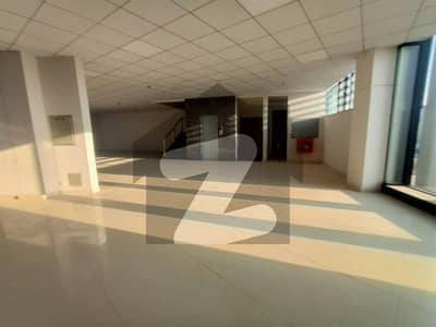 ڈی ۔ 12 اسلام آباد میں 5 کمروں کا 1 کنال عمارت 12.0 لاکھ میں کرایہ پر دستیاب ہے۔