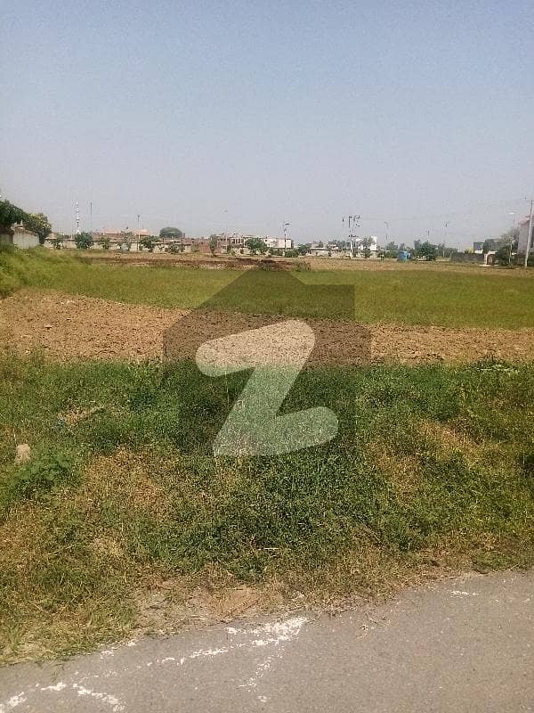 4 Kanal Corner Plot for Sale in Imperial Block of  Paragon City Lahore