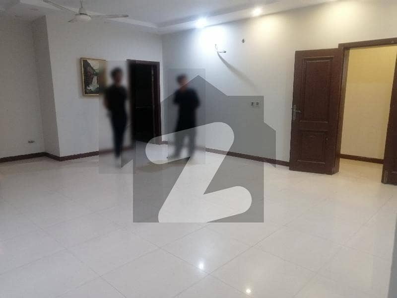 Dha Phase 6 Block L 1 Kanal Upper Portion For Available For Rent