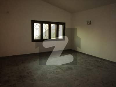 House Available For Rent Main Gizri Boulevard