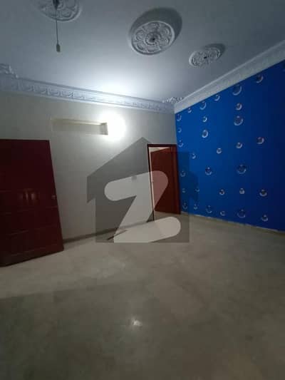 8 Rooms West Open Corner House Available For Rent In North Karachi 5-c/2