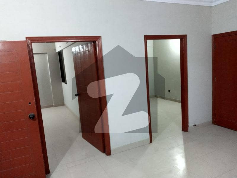 Maymar Sector Z 3 Bed Dd Apartment Available For Rent