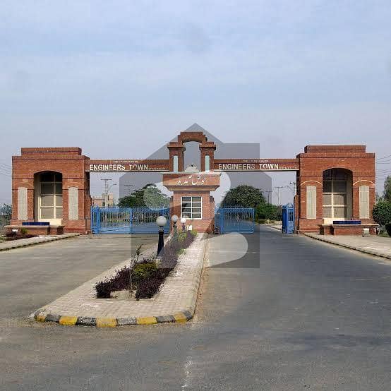 آئی ای پی انجینئرز ٹاؤن لاہور میں 10 مرلہ رہائشی پلاٹ 1.45 کروڑ میں برائے فروخت۔