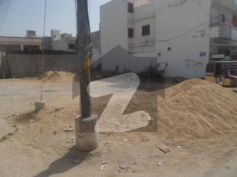 A Residential Plot Of 600 Square Yards In Karachi