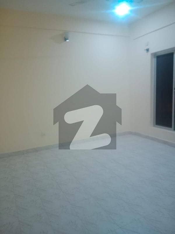2 bed only Family flat available for rent in lower attractive price