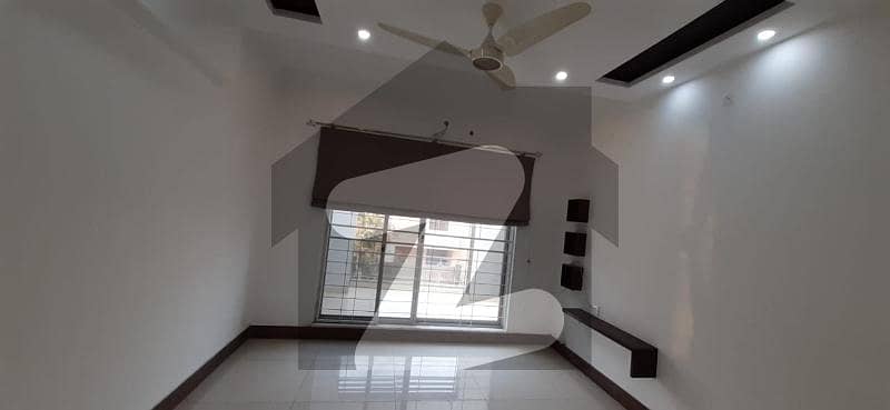 1 Kanal 3 Bedrooms Upper Portion Available For Rent Located in Block-G Phase-5 DHA Lahore