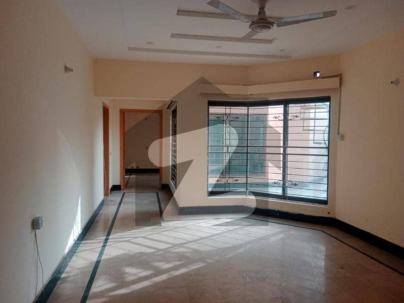 1 Kanal Full House For Rent With Basement Swimming Pool DHA Phase 3