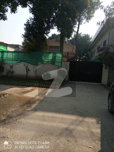 1 Kanal (500 Yards) Owner Built Well Maintained House In G 10 3 Islamabad