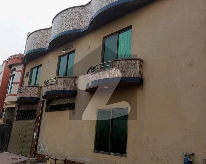 خیابان کالونی 2 فیصل آباد میں 5 کمروں کا 6 مرلہ مکان 60 ہزار میں کرایہ پر دستیاب ہے۔