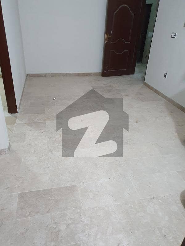 3 Bed Lounge Flat, 2nd Floor, Brand New, Manzoor Colony. .