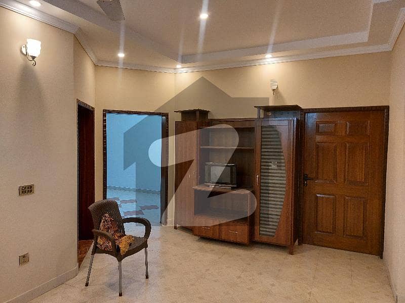 7.5 Marla House Is Available For Sale In Johar Town