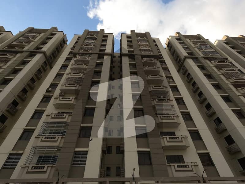 Prime Location Ideal Flat For sale In Sohni Golf View Apartments