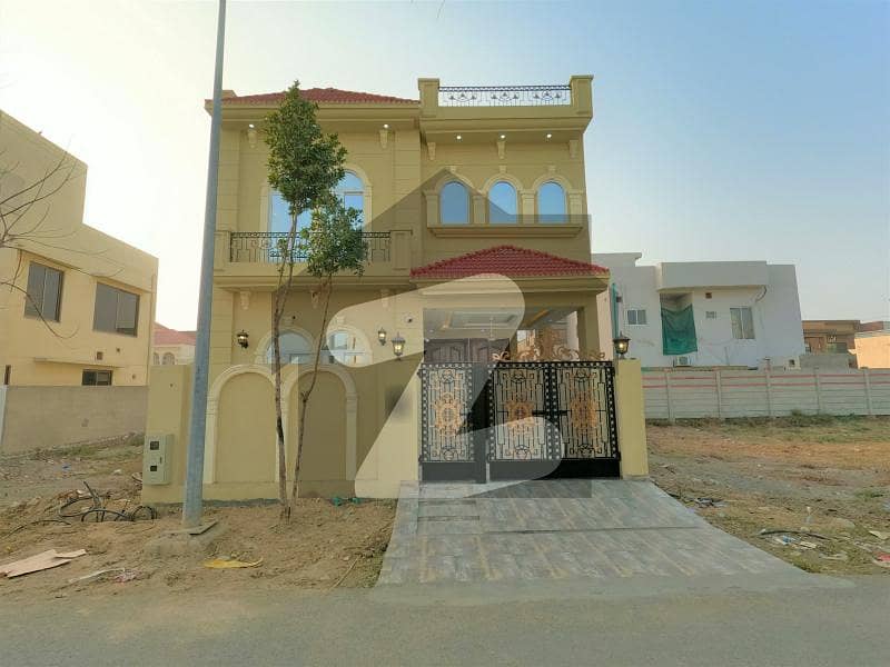 Reserve A Centrally Located House In DHA 11 Rahbar Phase 2 Extension - Block P