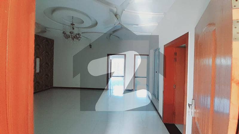 F-11 Markaz Beautiful 4 Bedroom Apartment Available For Rent In Islamabad