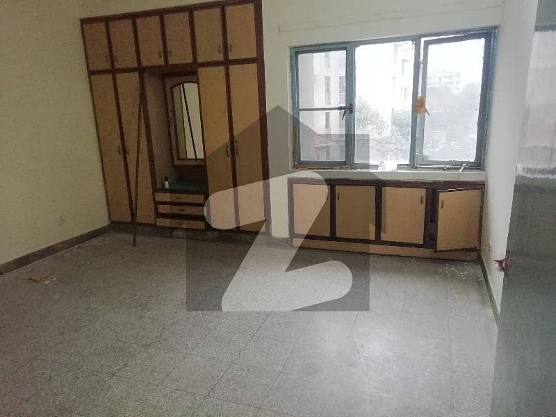 G . 11.4 Pha Flat For Rent